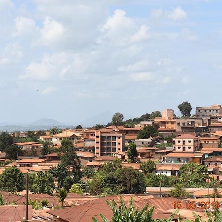 Residence Vicyma 2 P Tout Confort Bafoussam Centre Экстерьер фото