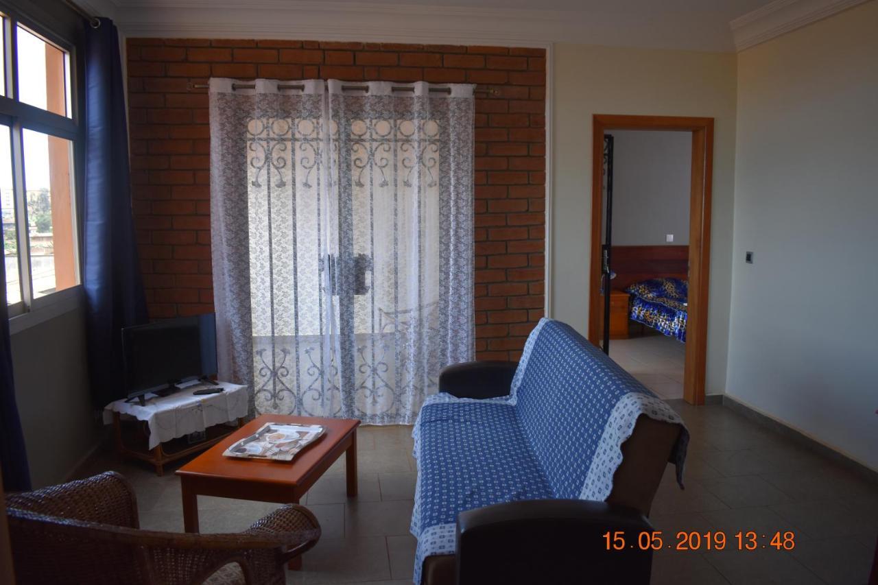 Residence Vicyma 2 P Tout Confort Bafoussam Centre Экстерьер фото
